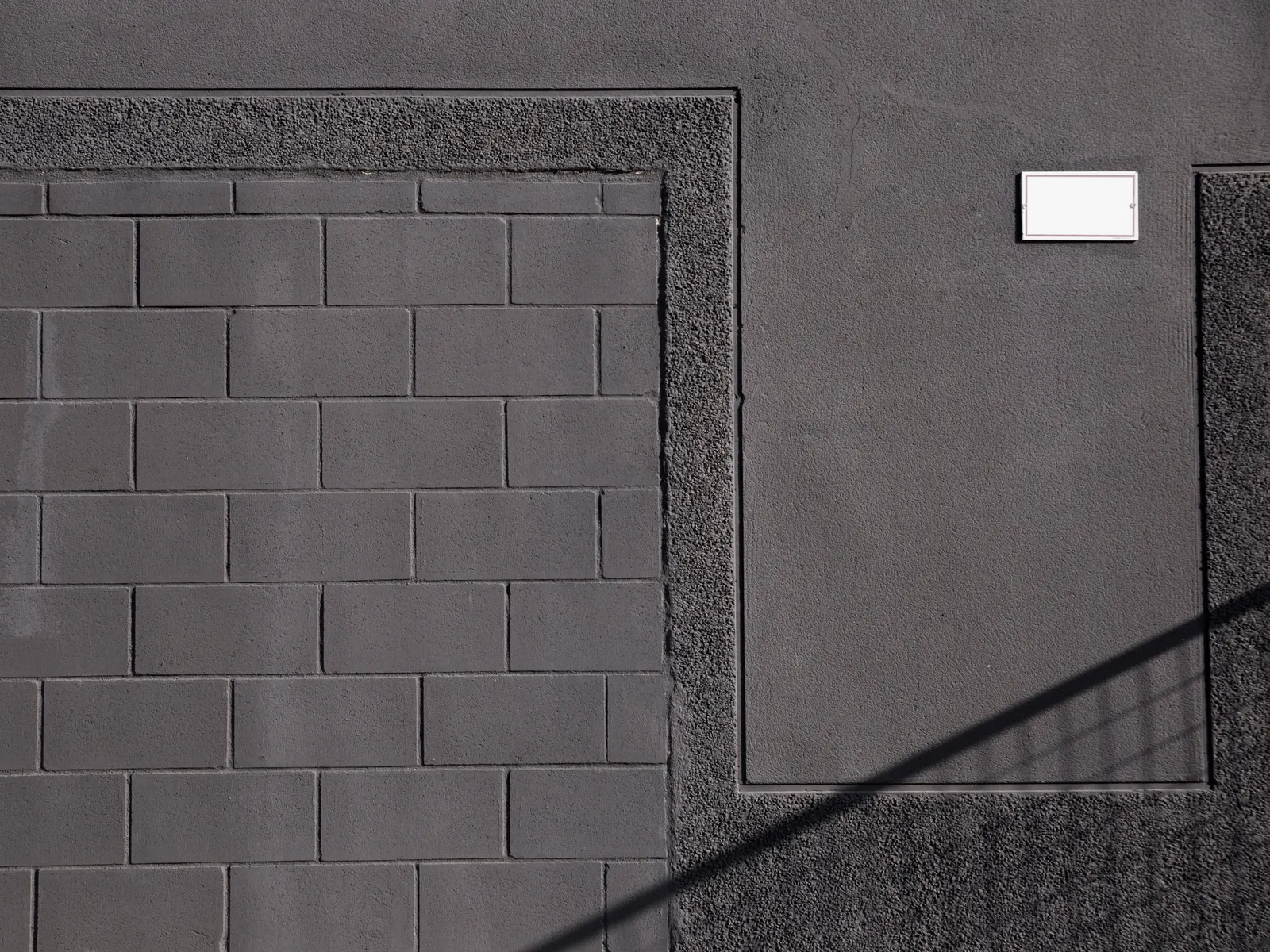 Concrete block wall
